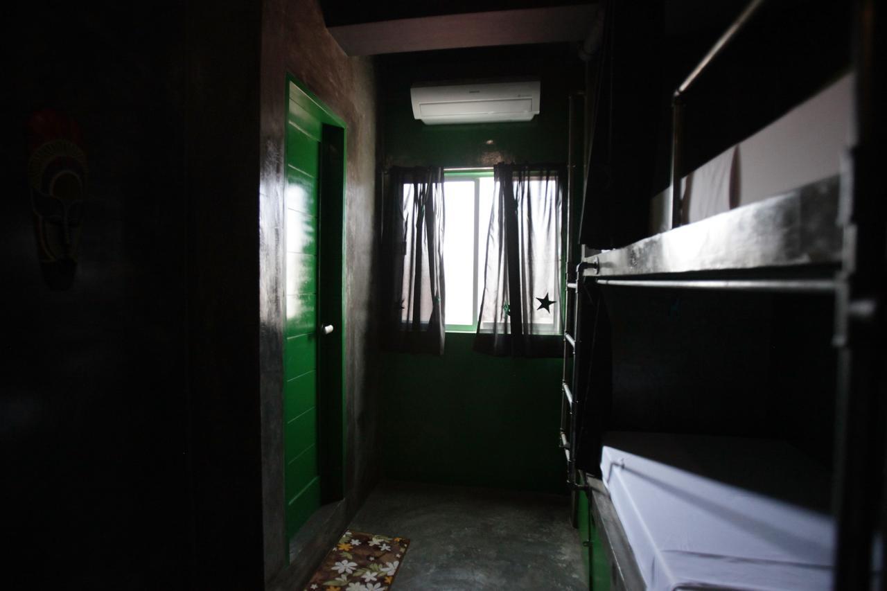 W Hostel Boracay Boracay Island Екстериор снимка