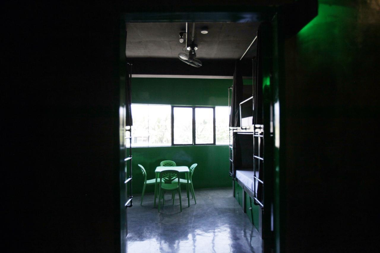 W Hostel Boracay Boracay Island Екстериор снимка