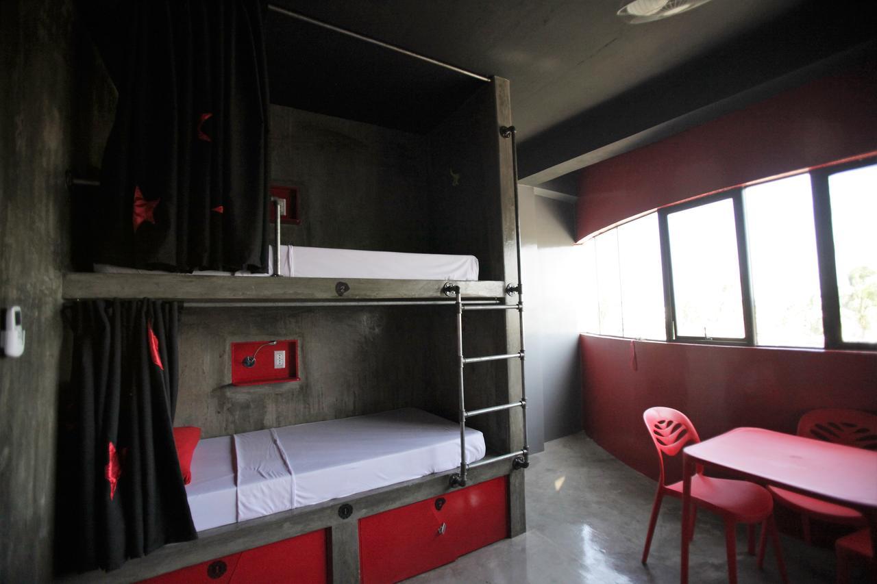 W Hostel Boracay Boracay Island Екстериор снимка